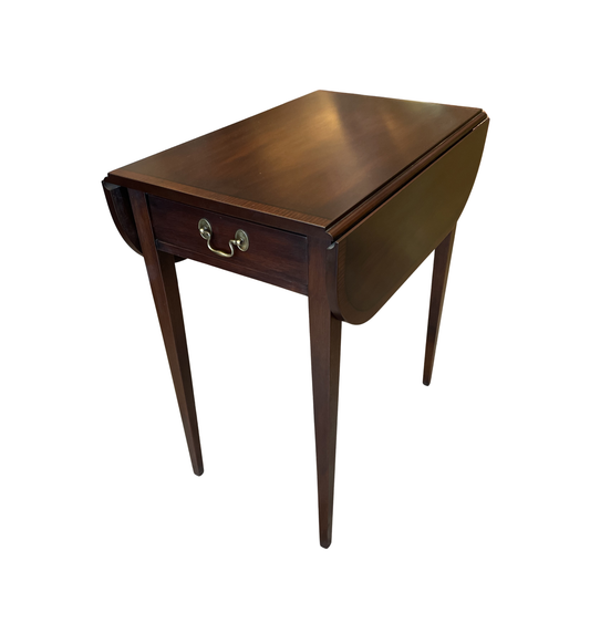 Henkel Harris Pembroke Table (0C400N)