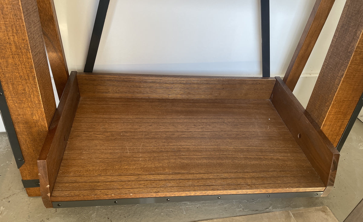 Industrial Leaning Bookcase (0NX00D)