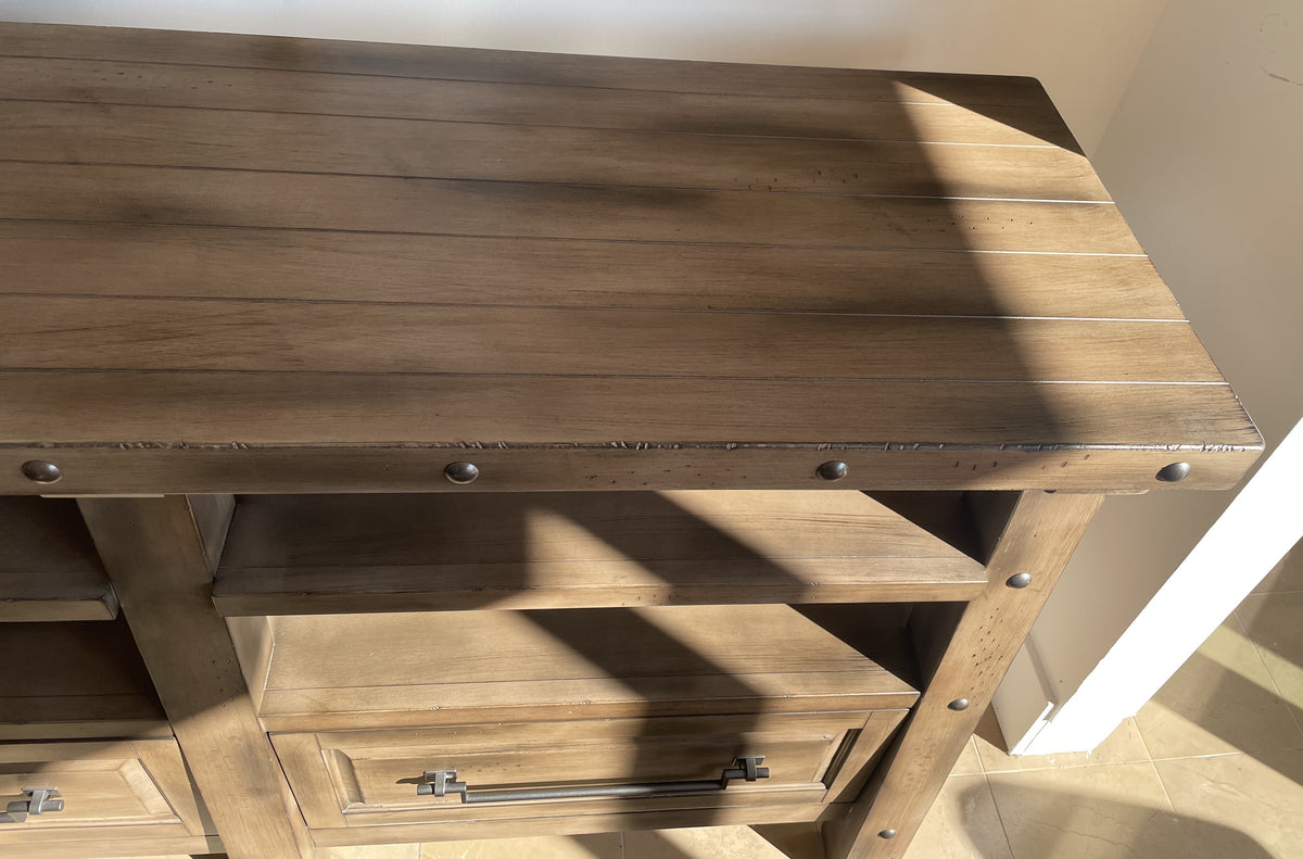 Parker House Lodge Credenza (0NX00F)