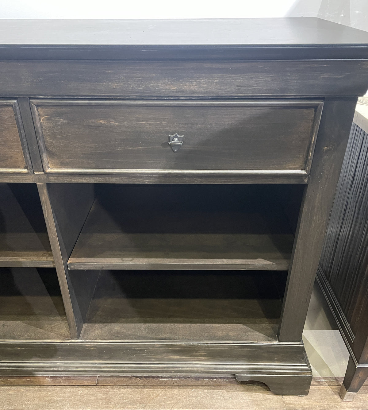 Two Drawer Low Bookshelf/Sideboard (0NX00T)