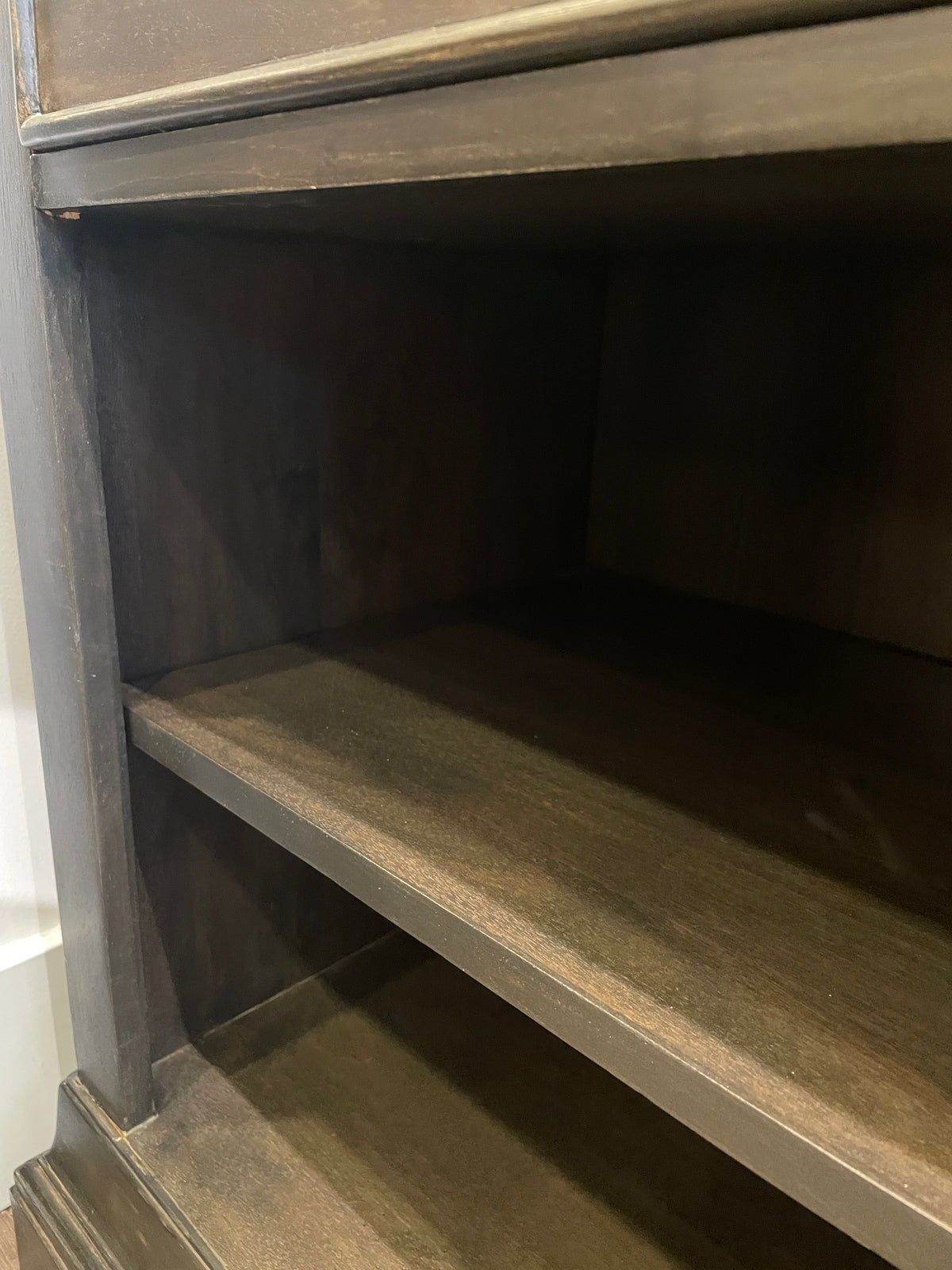 Two Drawer Low Bookshelf/Sideboard (0NX00T)