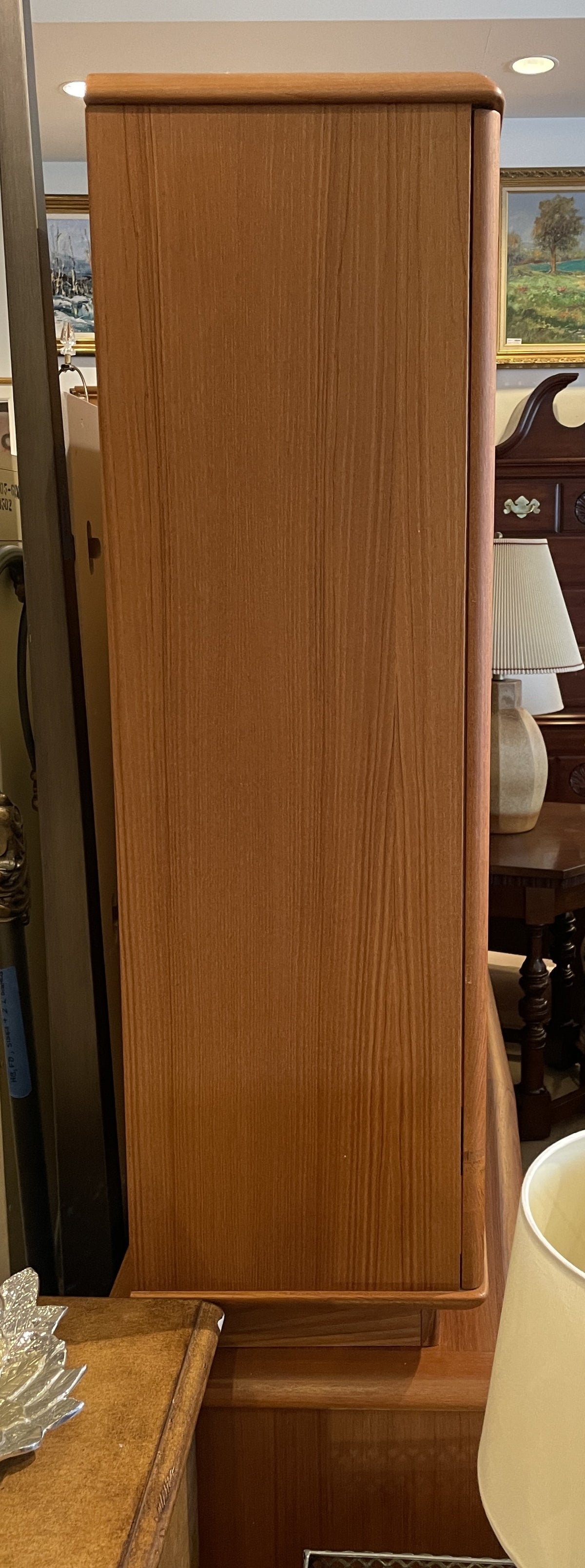 Nordic Furniture Danish Teak Sideboard/China Hutch (060007)