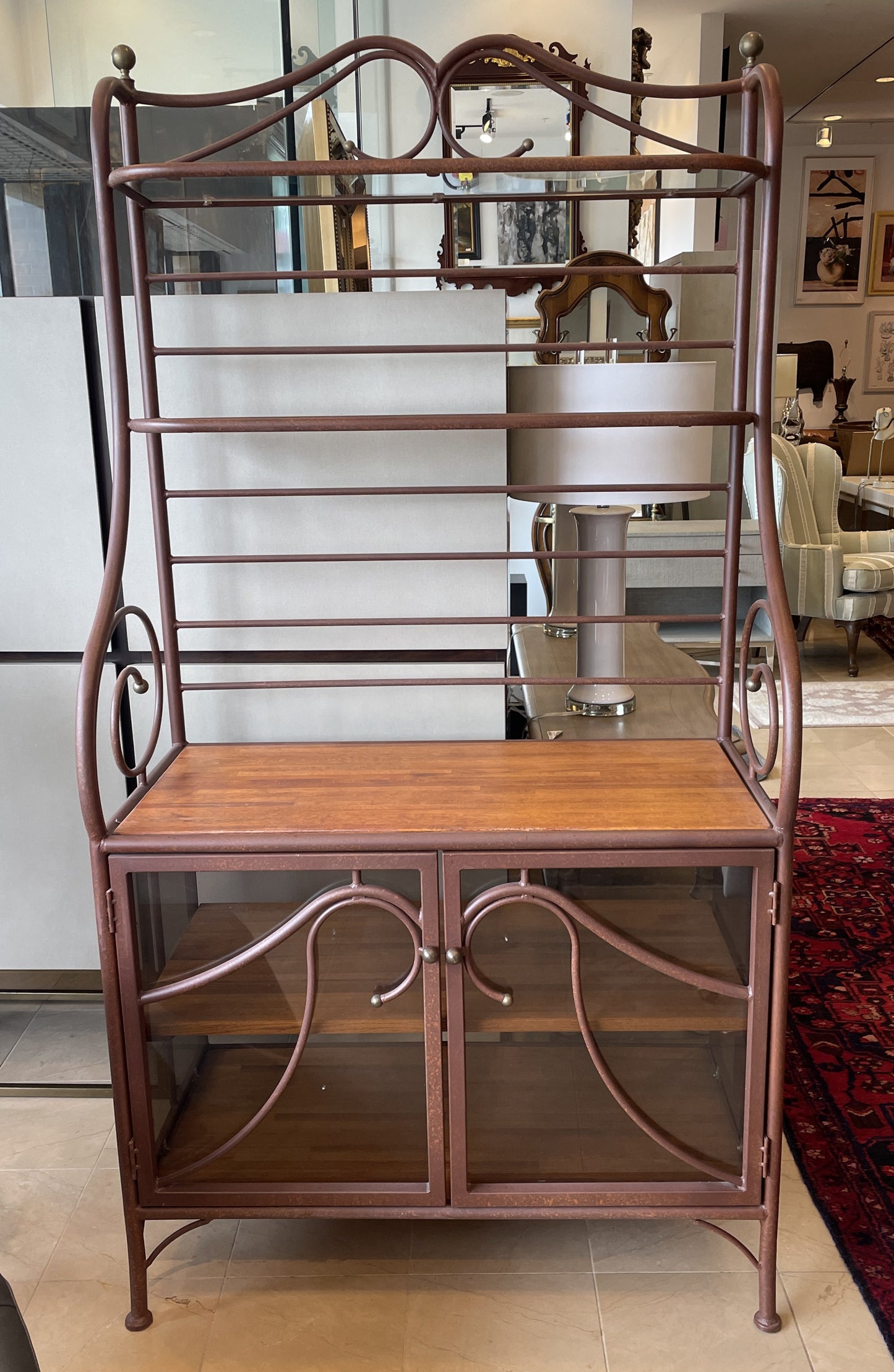 Terracotta Bakers Rack With Lower Cabinet (0MW001)