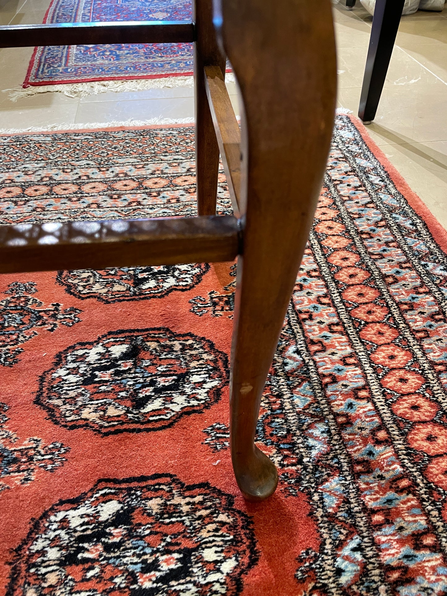 Caned Individual Bench (0ES00B)