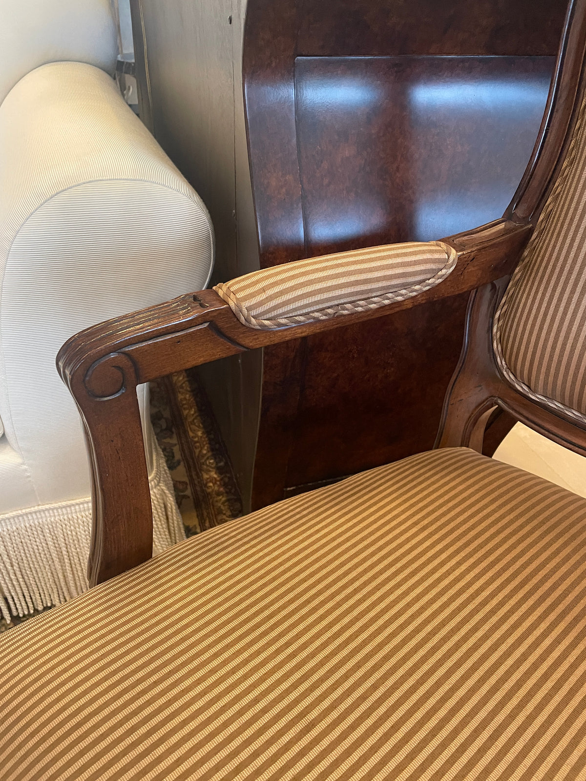 Hammary Striped French Bergère Chair (0QN001)