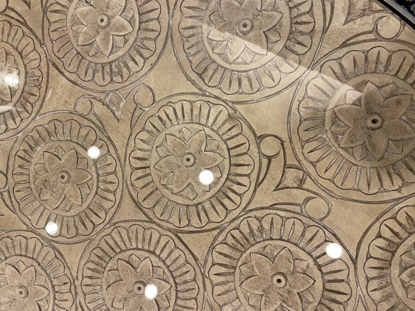 Mandala Design Round Coffee Table in Metal Frame (0J6001)