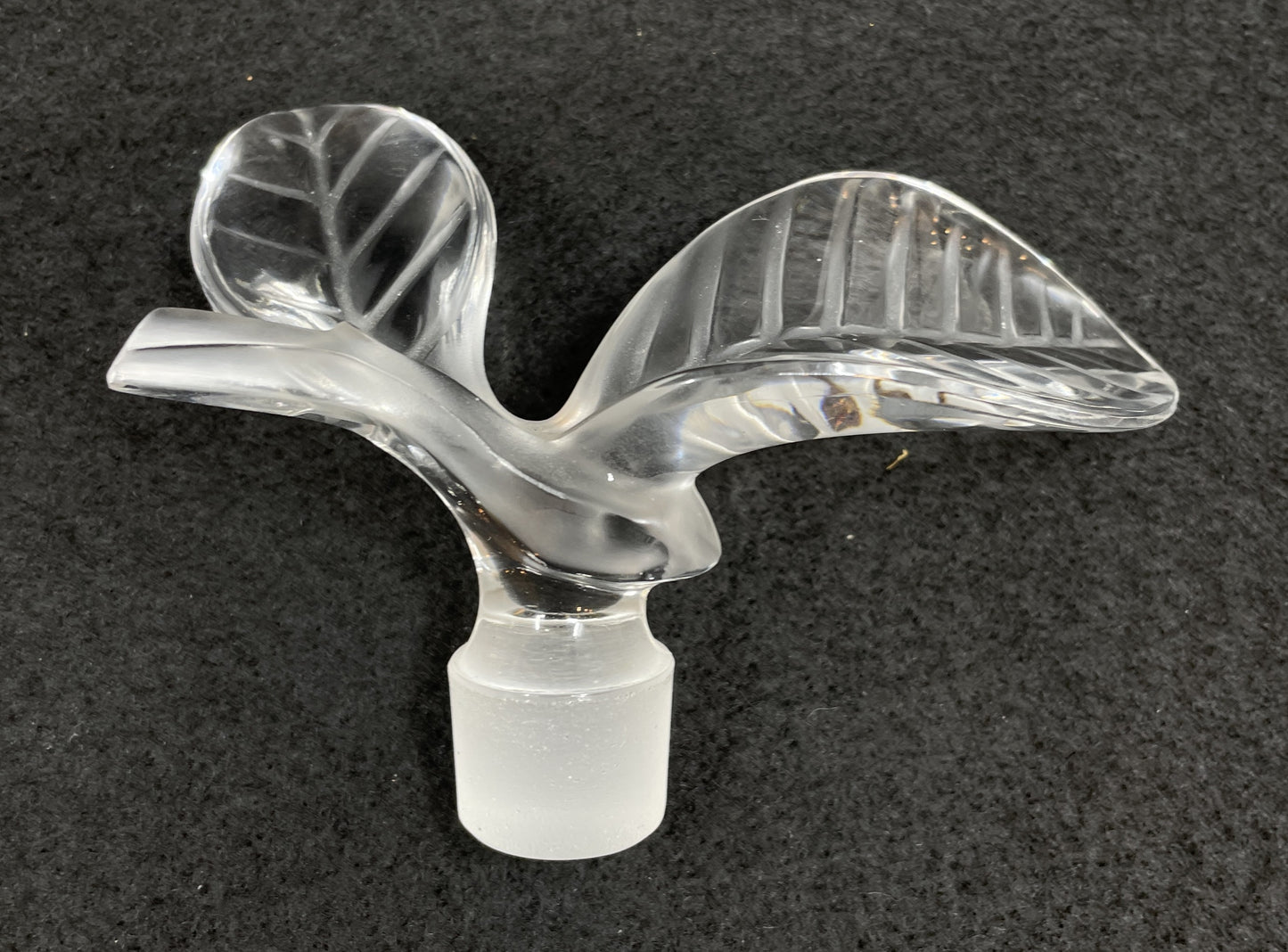 Lalique Nina Ricci Large Perfume Bottle (0HN005)