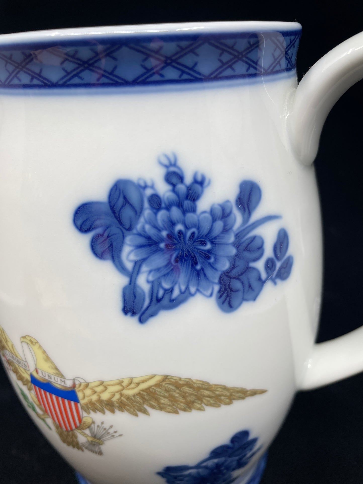 Mottahedah Diplomatic Reception Reproduction Pitcher (0J8002)