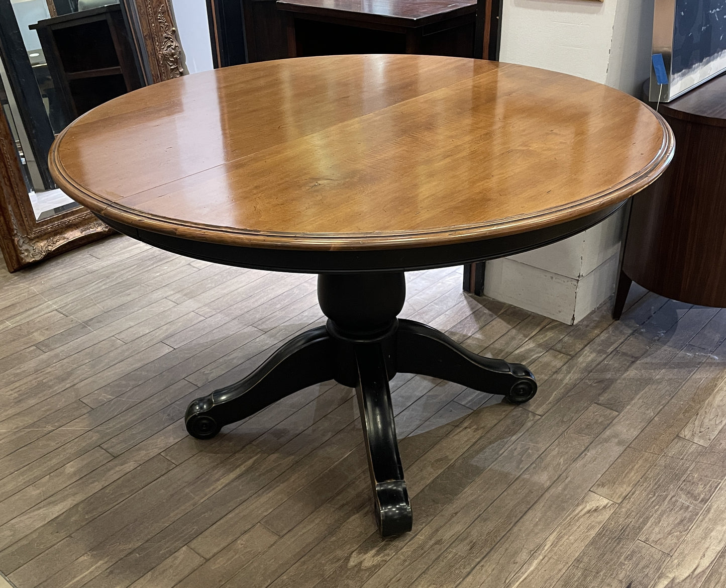 Ethan Allen Dual Tone Round Pedestal Dining Table, AS IS (0MX001)