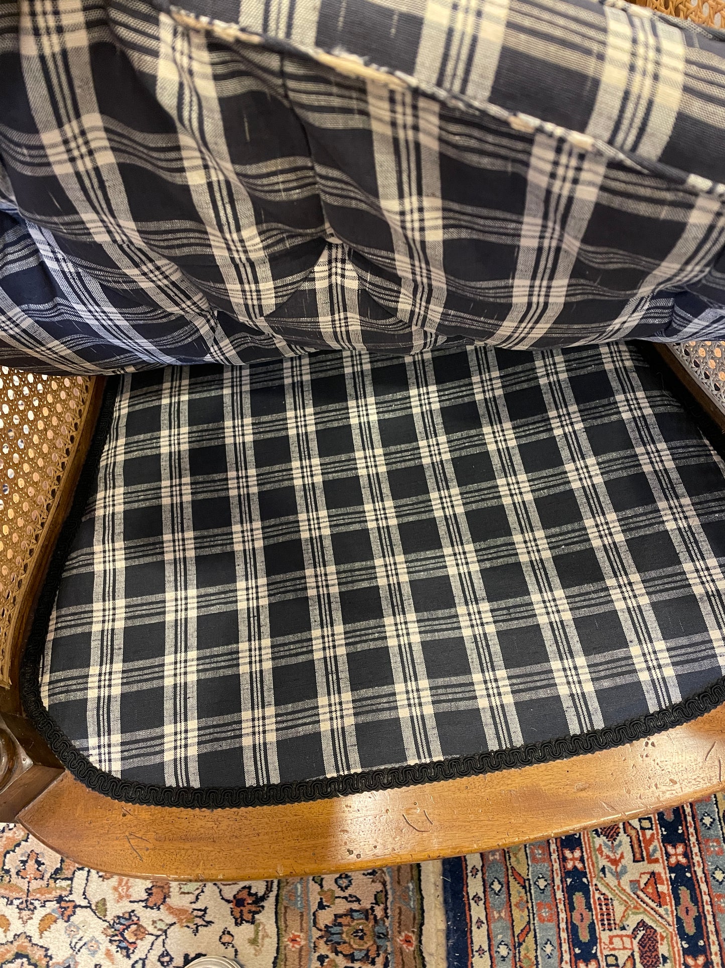 Regency Style Caned Chair with Upholstered seat (0EZ001)