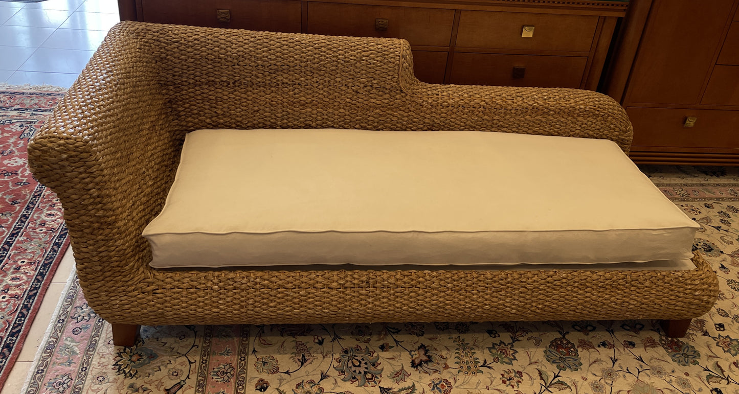 Smith and Hawken Raffia Chaise Lounge (0EU001)