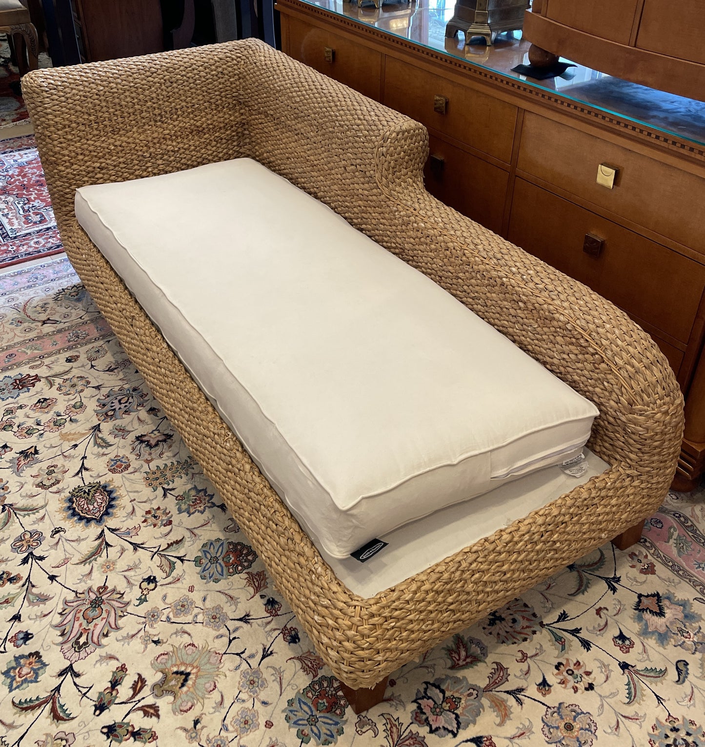 Smith and Hawken Raffia Chaise Lounge (0EU001)