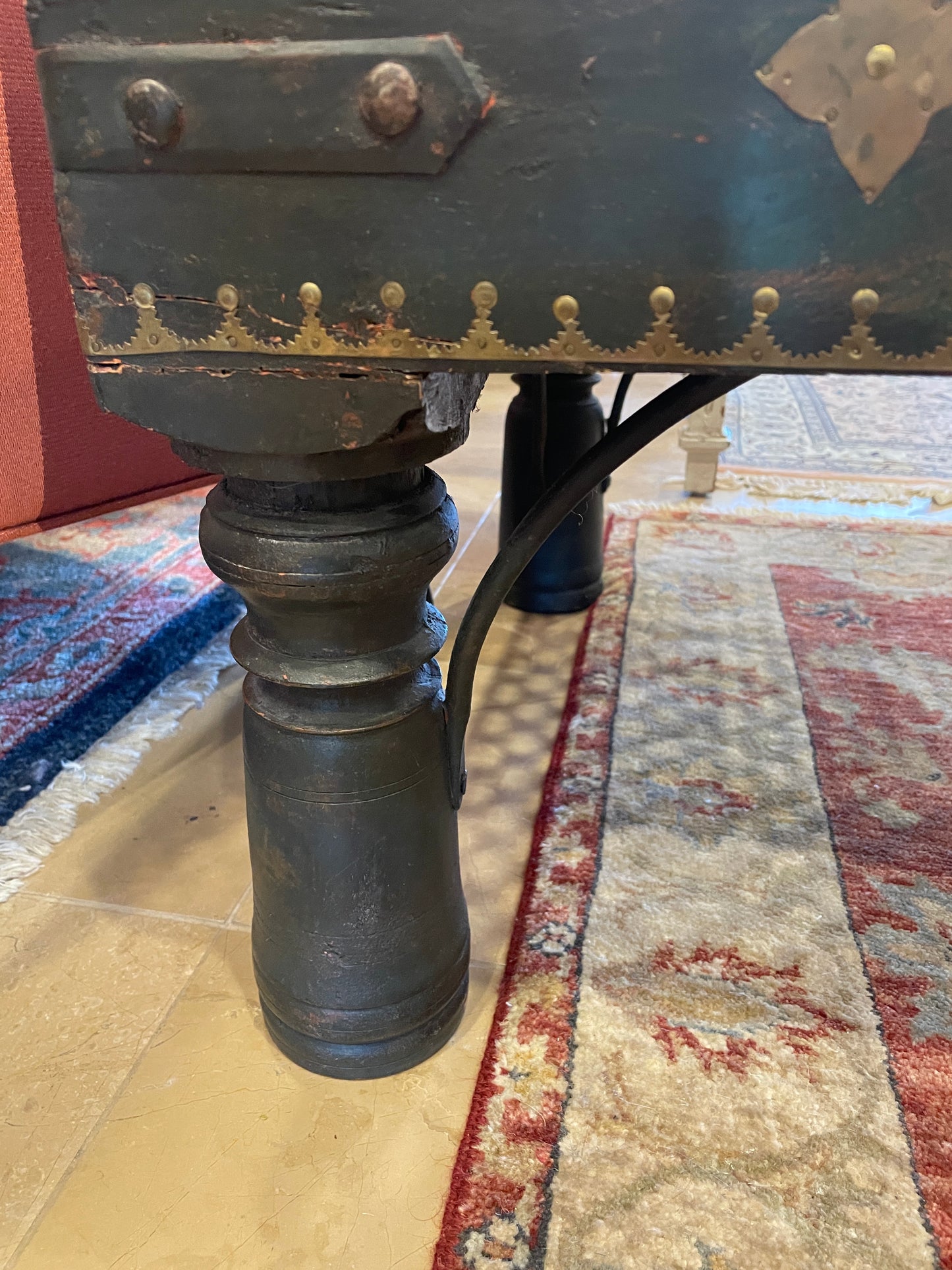 Indian Architectural Table (0N2009)