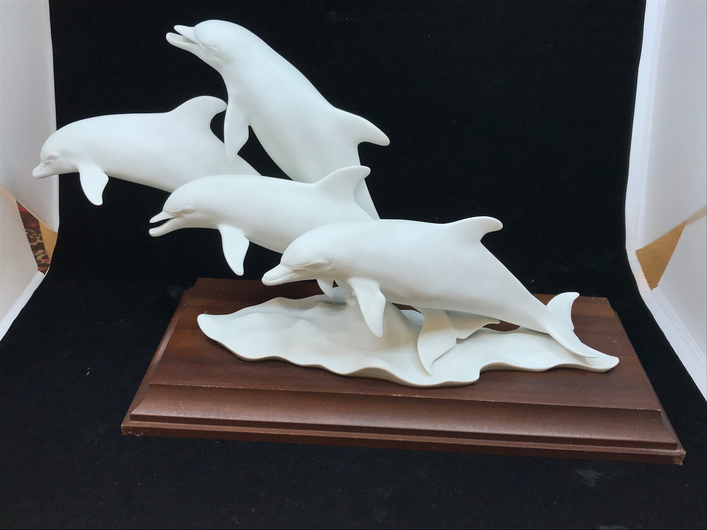 Kaiser Porcelain Dolphin Grouping