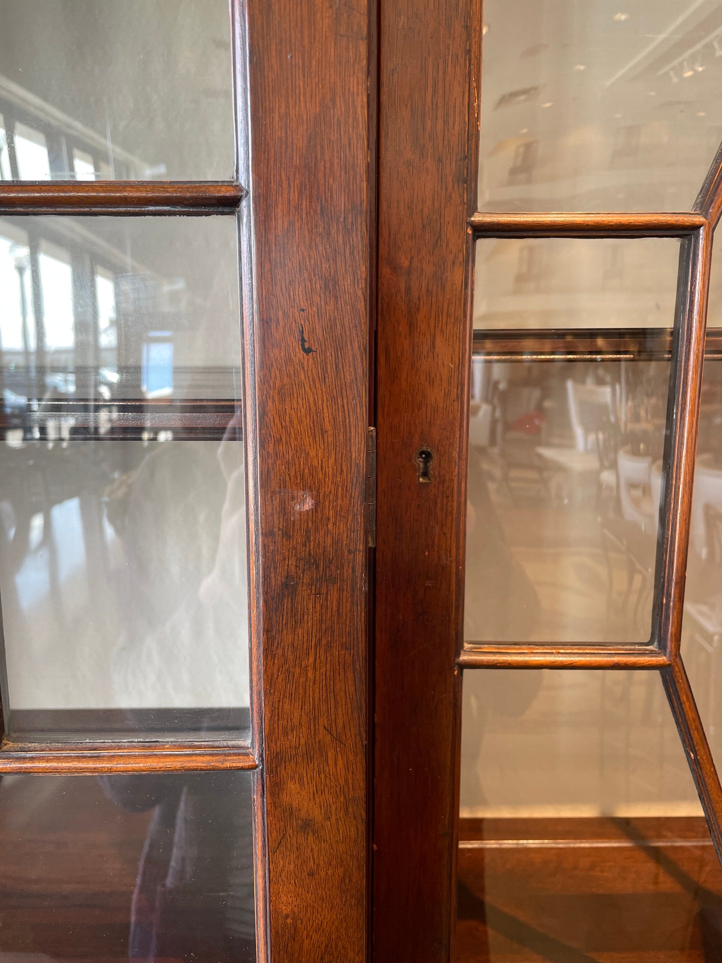 Baker Georgian Breakfront with 2 keys, AS IS (0J9001)