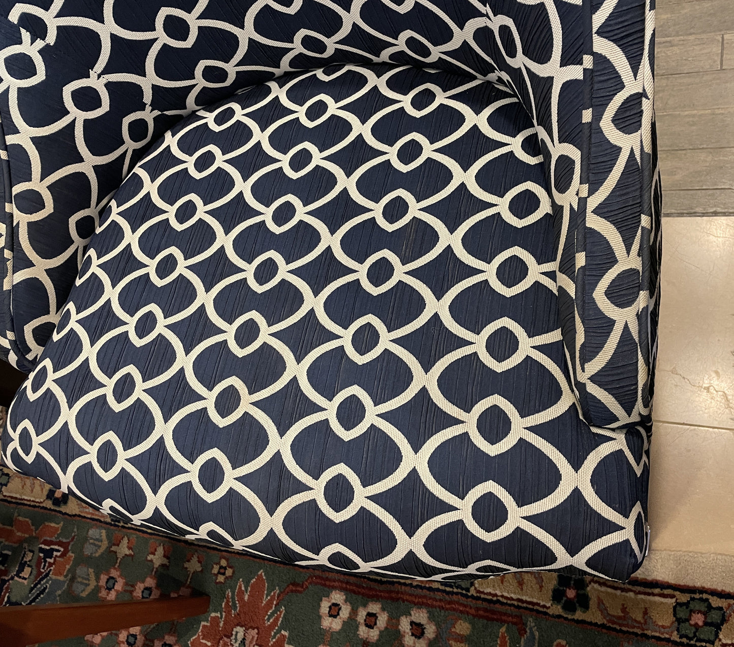 Century Primary Dining Chairs in Blue and White, a pair AS IS (0N400I)