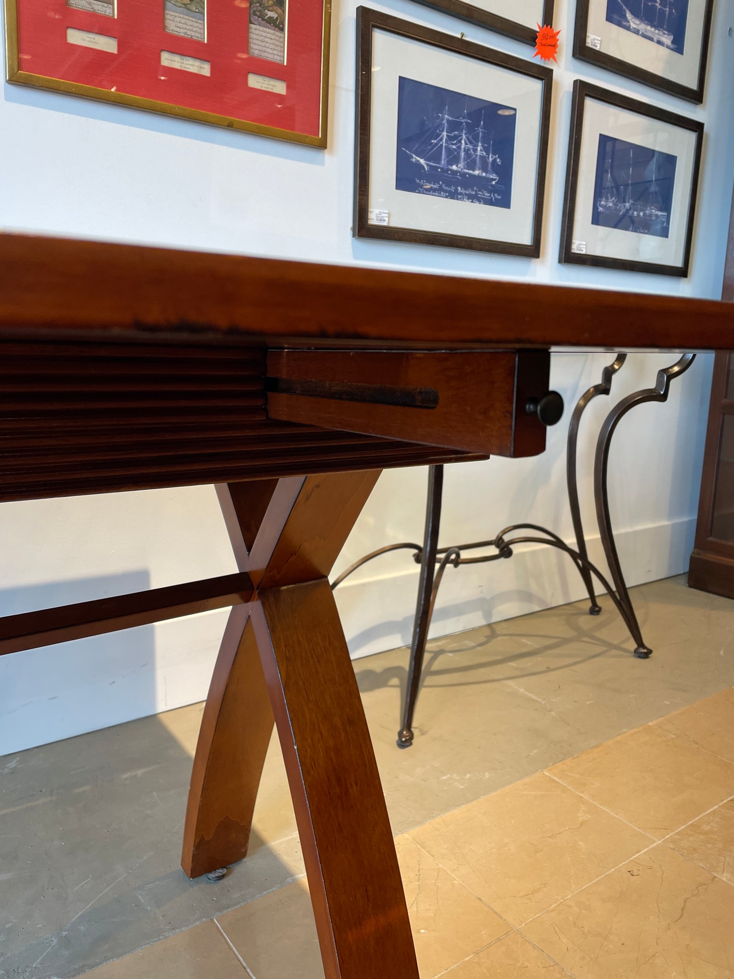 Fold-Out Console Table (0BB006)