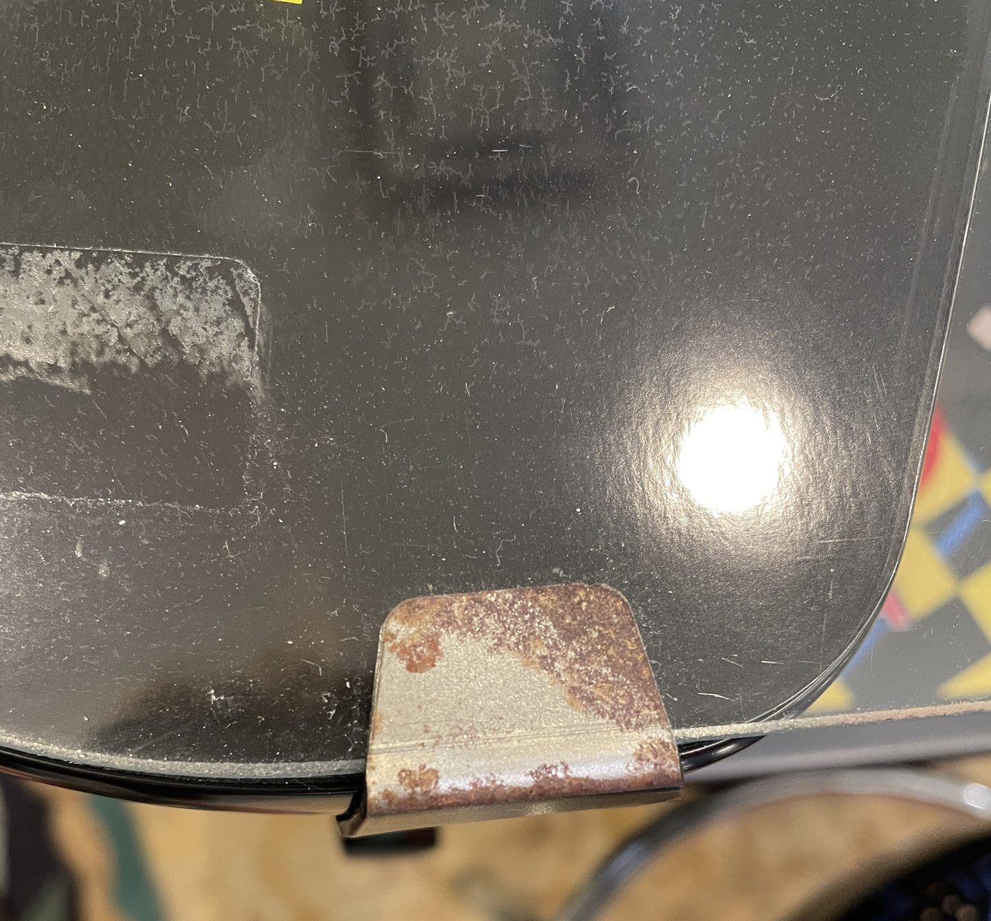 Pac-Man Pixel Bash Tabletop with two stools (0IV01D)