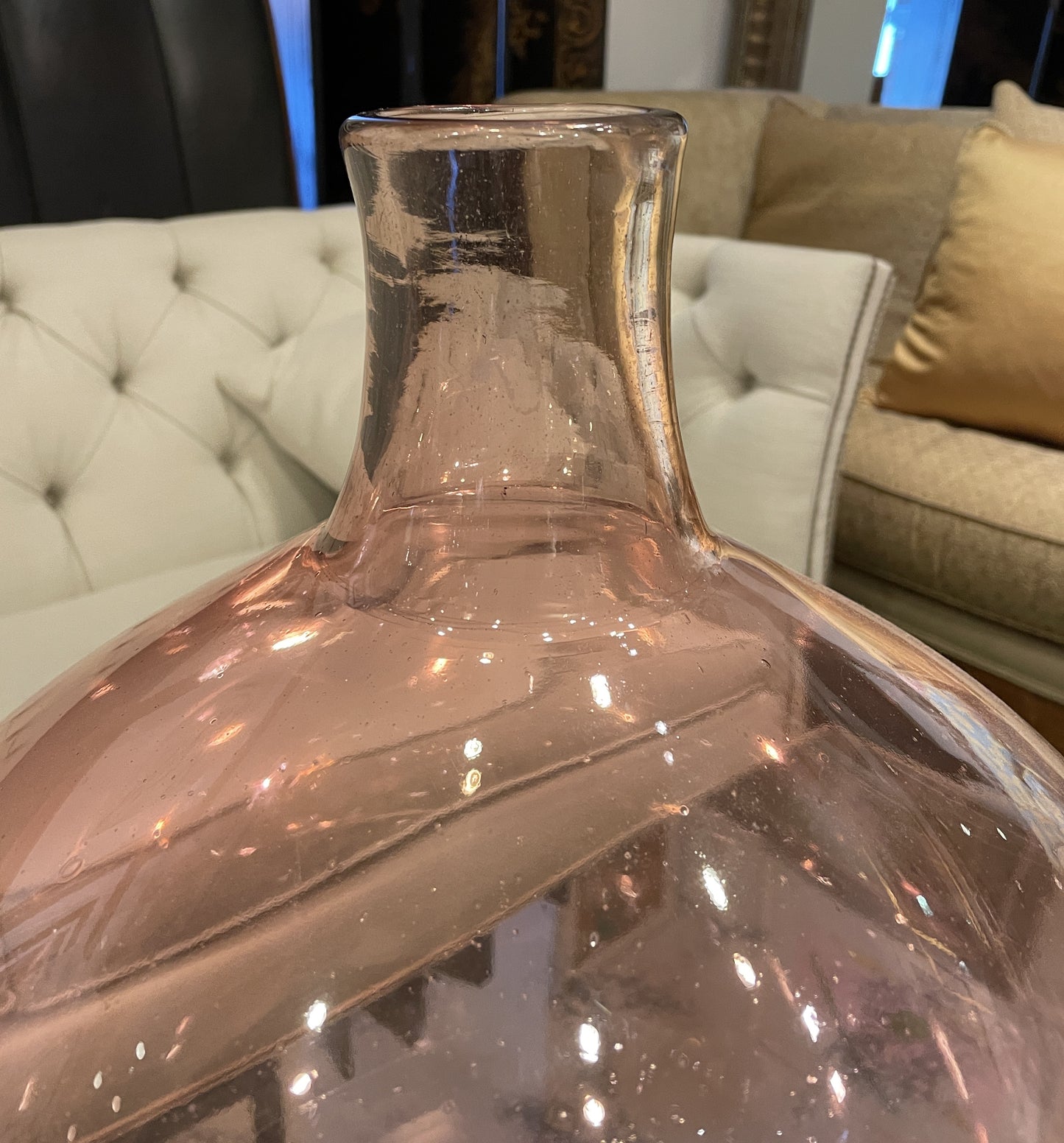 Hand Blown Bubblegum Pink Vase (0JC007)