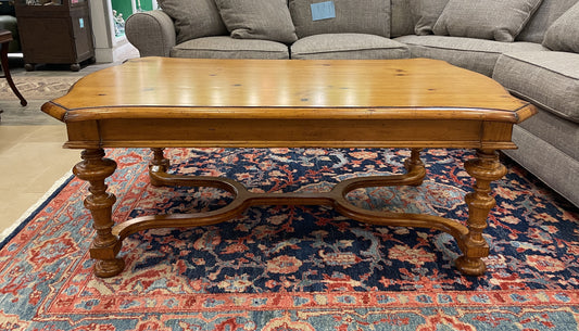 Pine Coffee Table (0BF005)