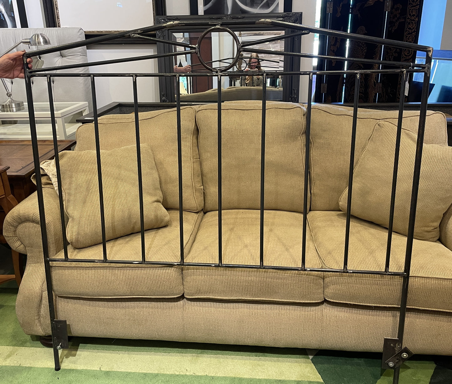 Queen Forged Iron Headboard With Circle Detail (headboard only) (0N200G)