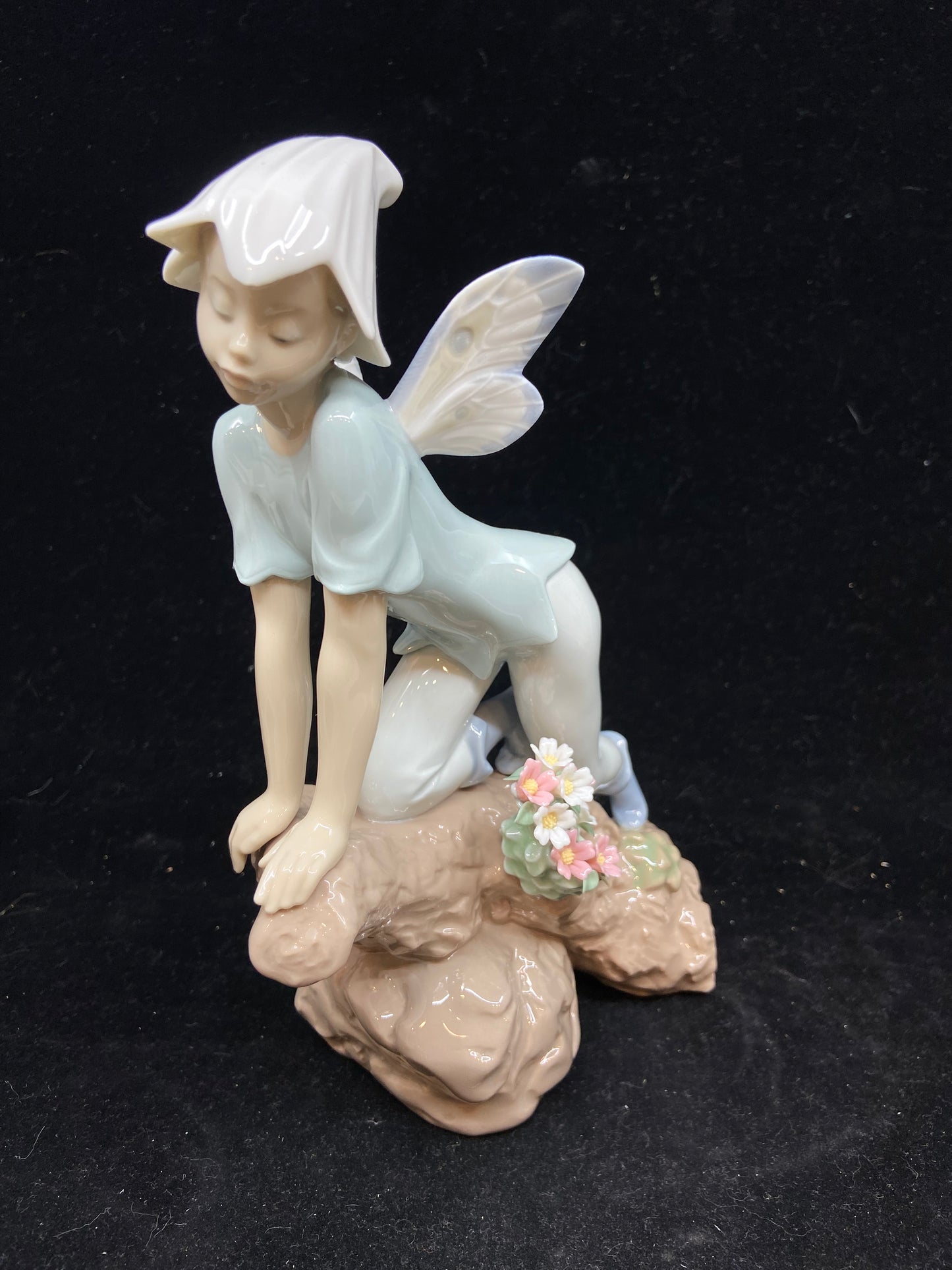 Lladro #7690 Prince of the Elves (26412)