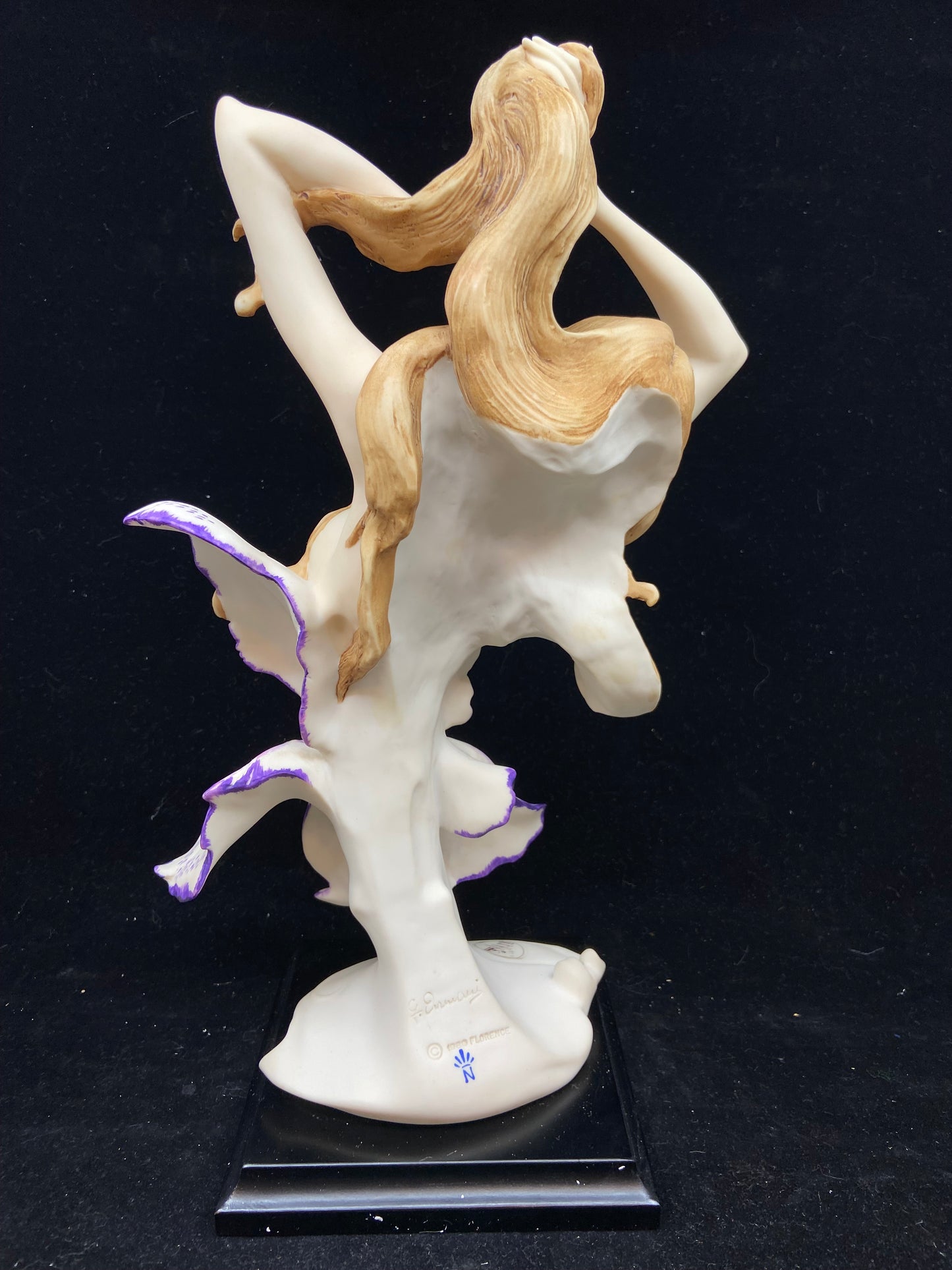 G. Armani "The Awakening" Porcelain Figurine (26415)
