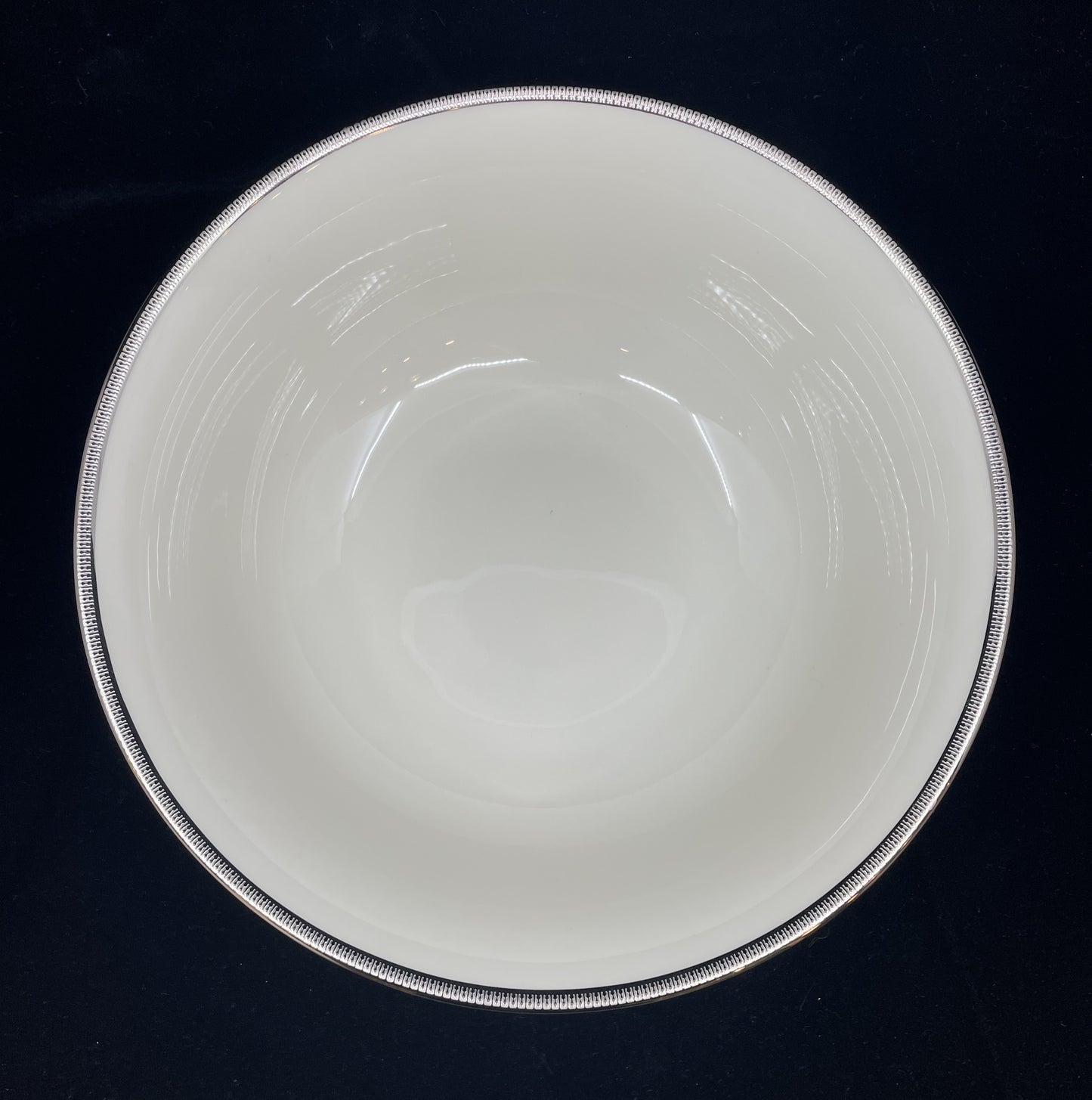 Lenox Platinum Tuxedo Dinner Service with Presidential Salad plate (0JG00C)