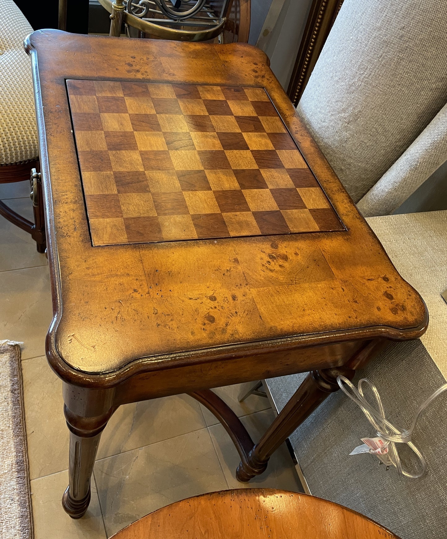 Walter E Smithe Chess Table AS IS (0N5002)