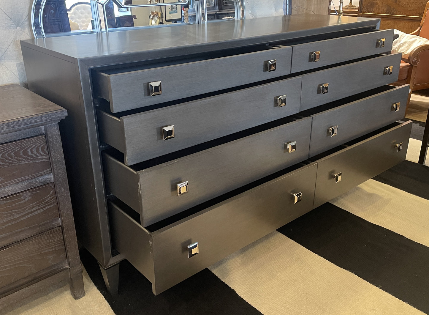 Lexington "Ariana" Dresser in Silver Finish (0IV00D)