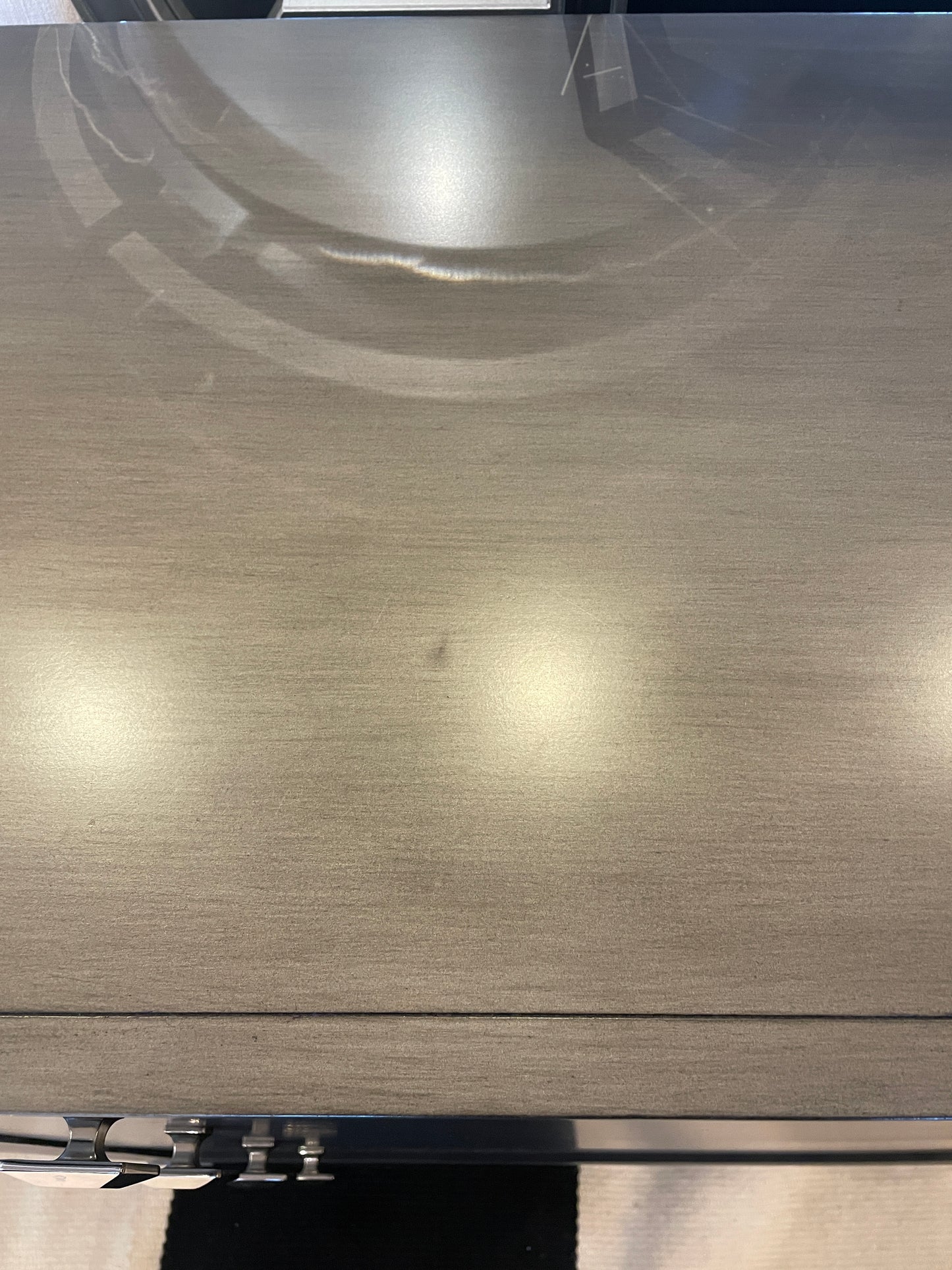 Lexington "Ariana" Dresser in Silver Finish (0IV00D)