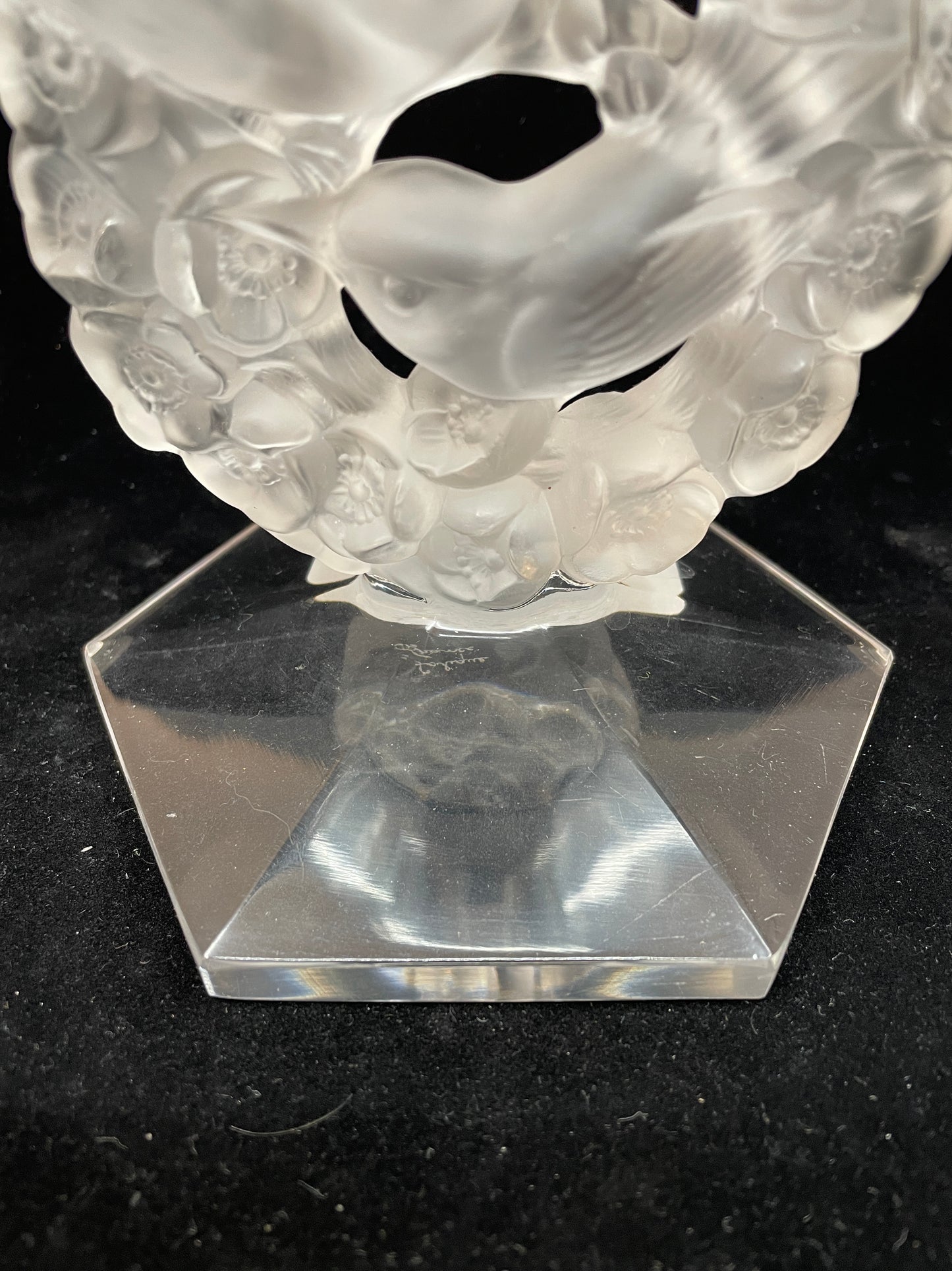 Lalique Mesanges Vase (0B500M)