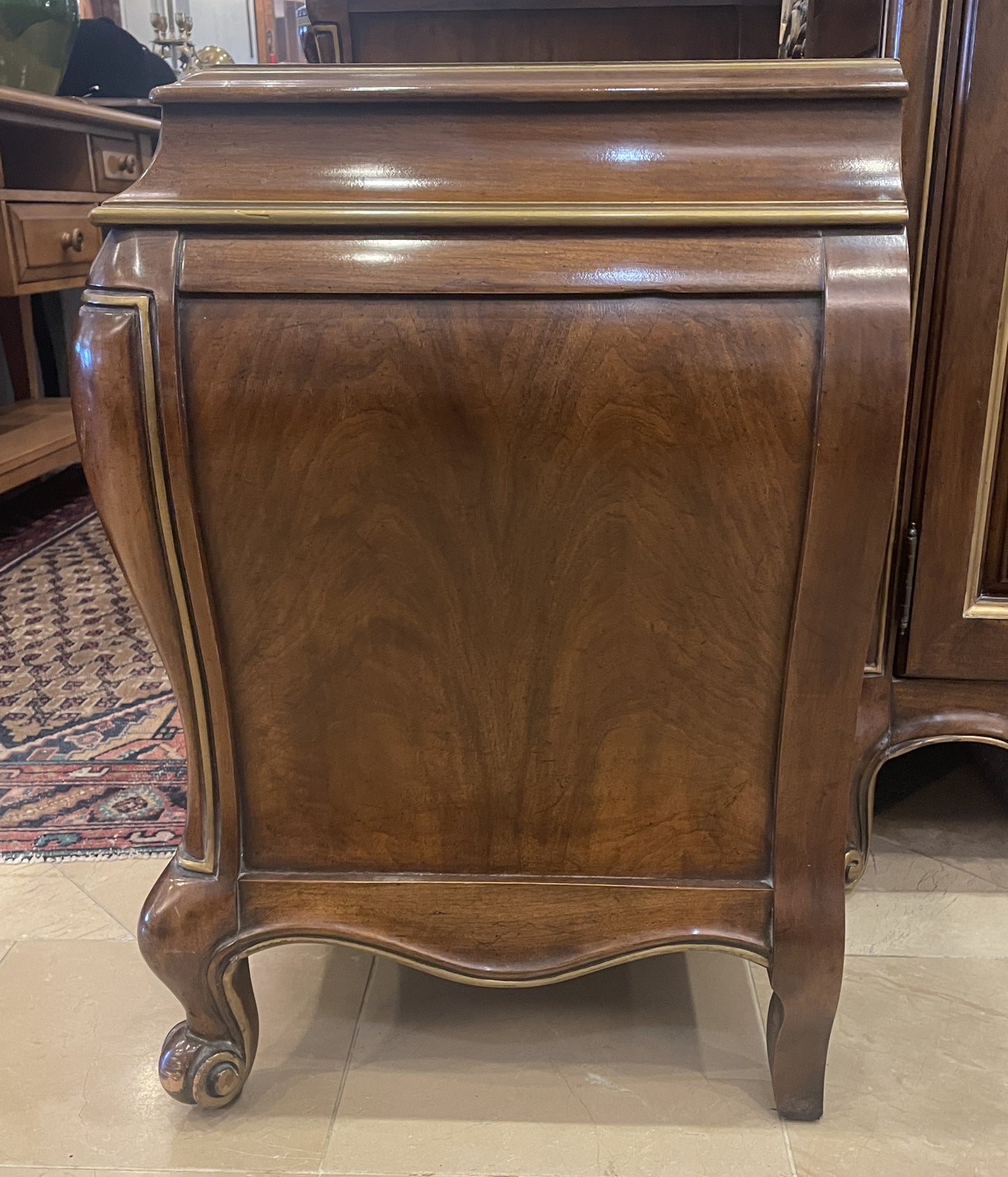 White Furniture Company Chinoiserie Bedroom Suite, AS IS (0JO007)