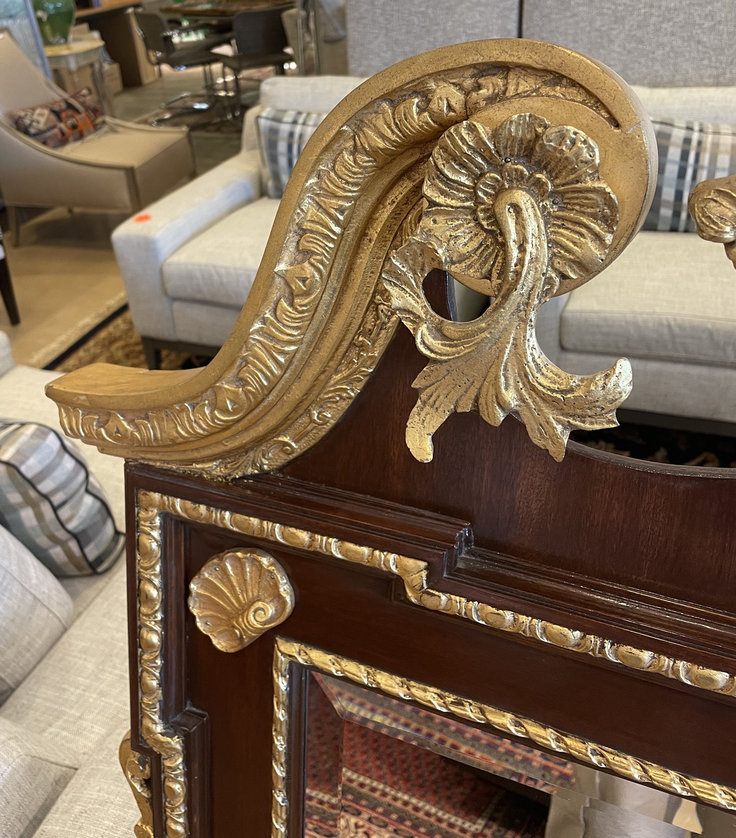 Friedman Brothers Georgian Revival Mirror, Hand carved and gilded (02J00L)
