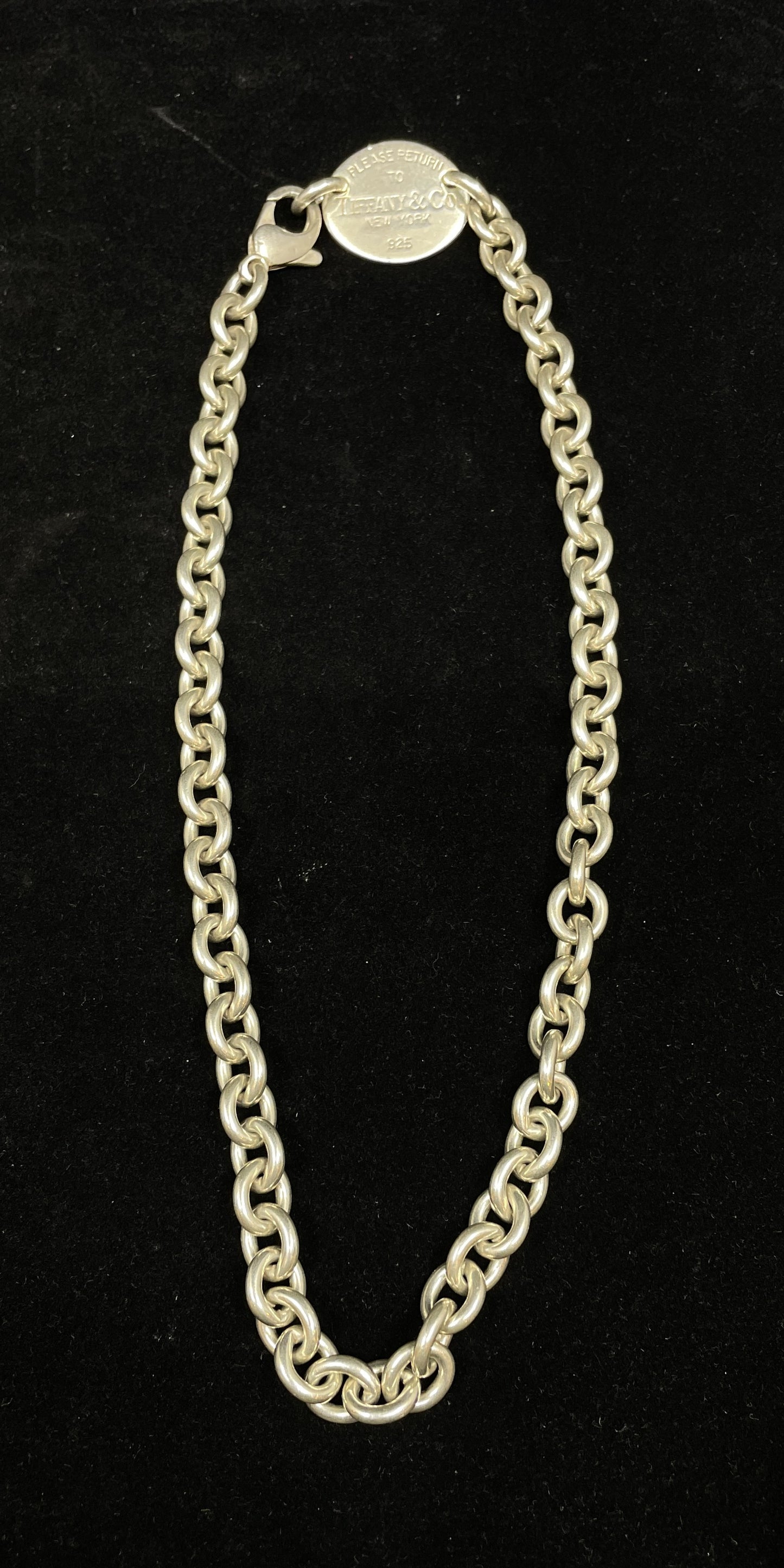 Tiffany Choker (095004)