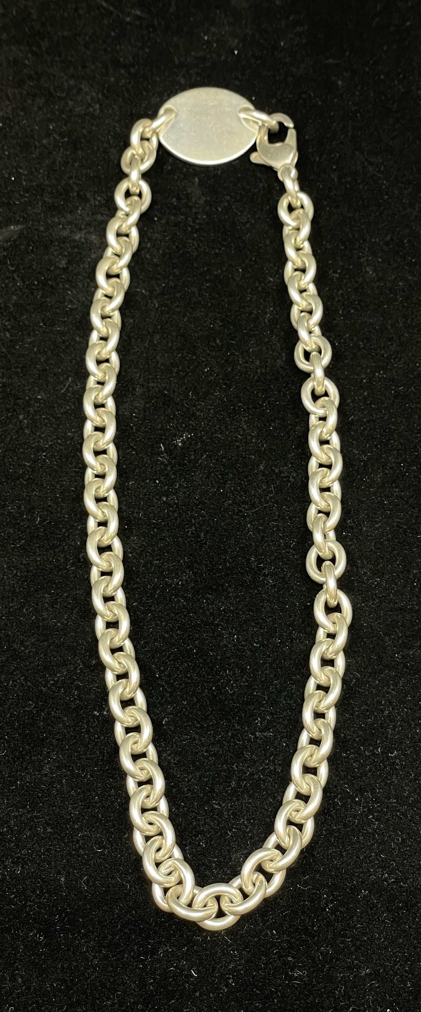 Tiffany Choker (095004)