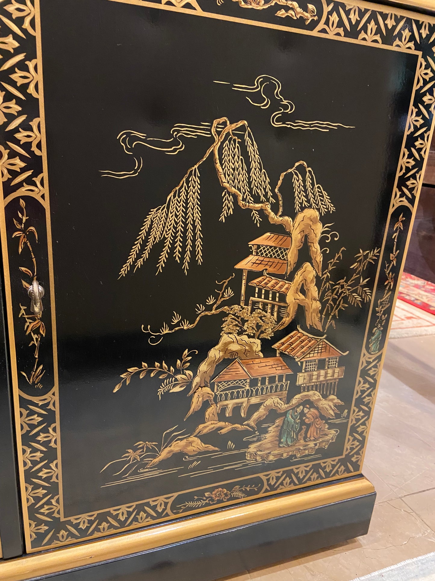 Drexel Chinoiserie Cabinet (26536)
