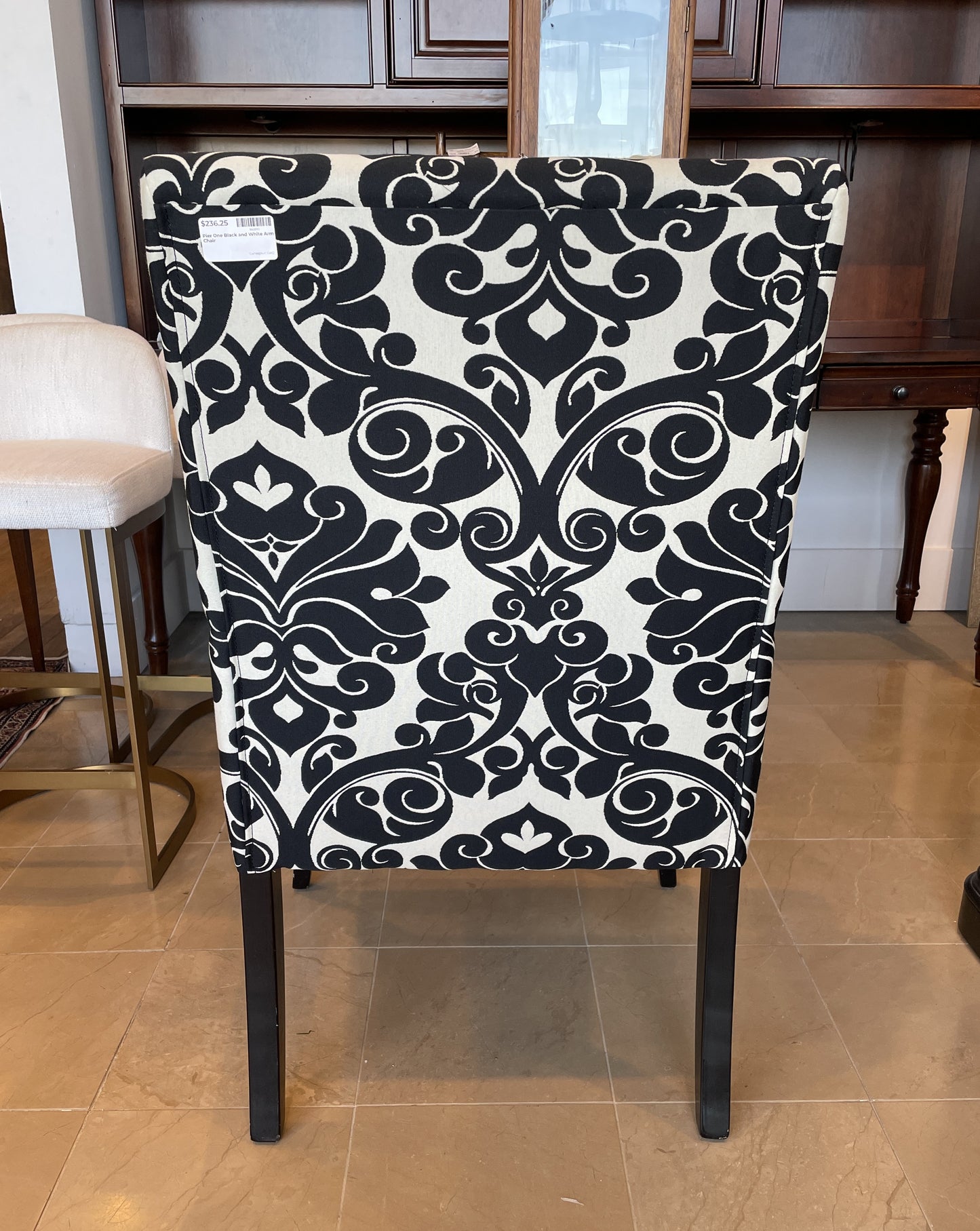 Pier One Imports Black and White Arm Chair (0AQ002)
