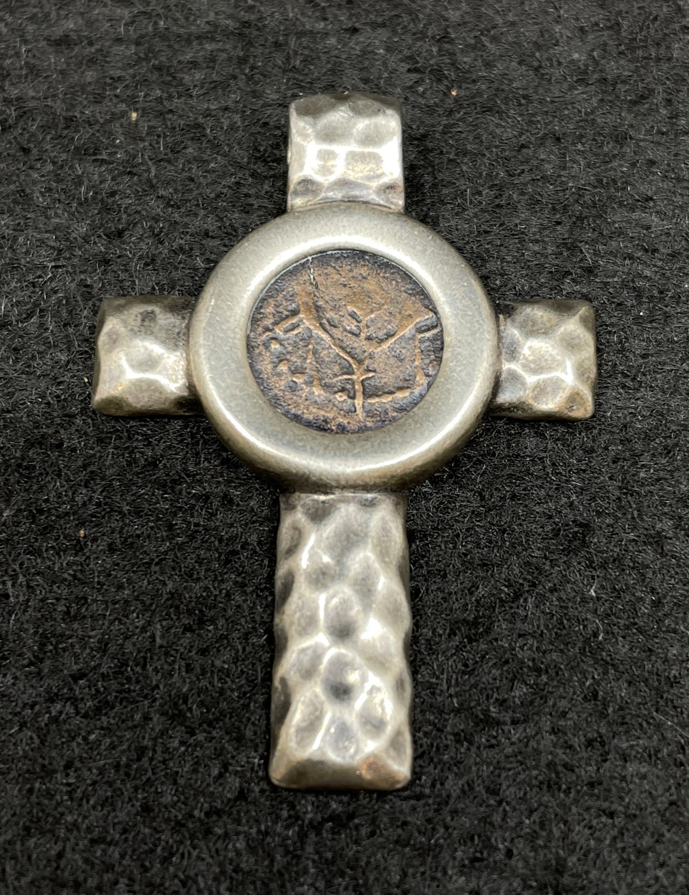 Israeli Cross With Coin in Sterling (014019)