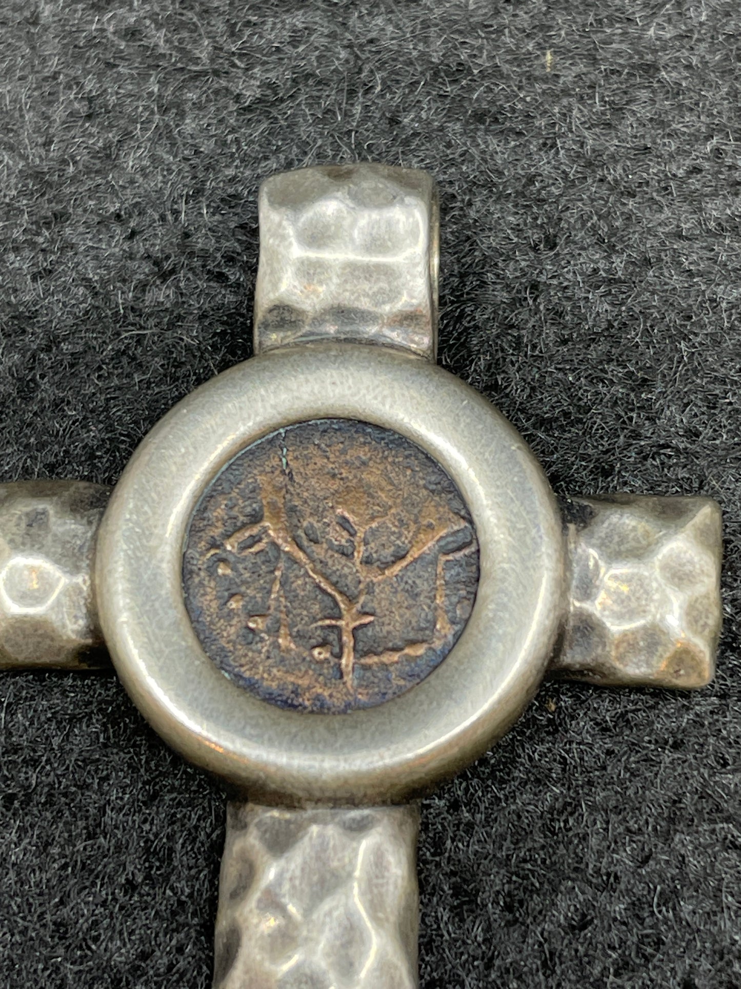 Israeli Cross With Coin in Sterling (014019)