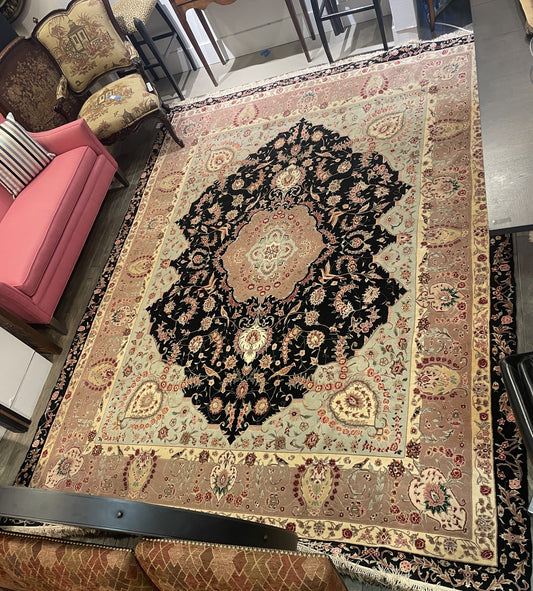 Hand Knotted Wool Tabriz Rug with birds (Approx. 8.5x11) (0JQ00C)