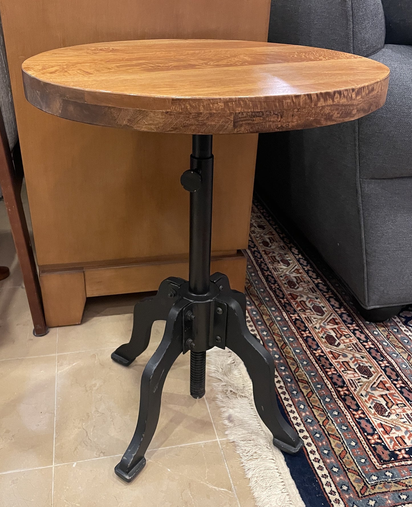 Adjustable Wood Industrial Round End Table (0JR005)