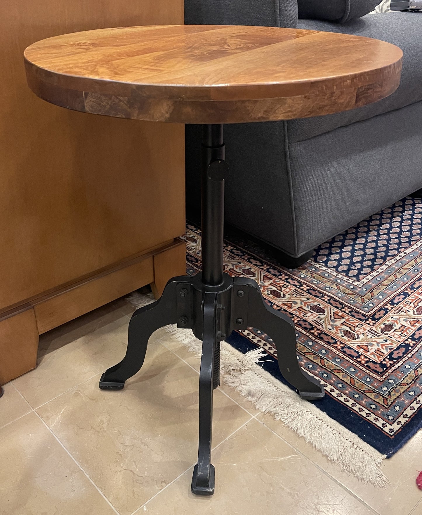 Adjustable Wood Industrial Round End Table (0JR005)