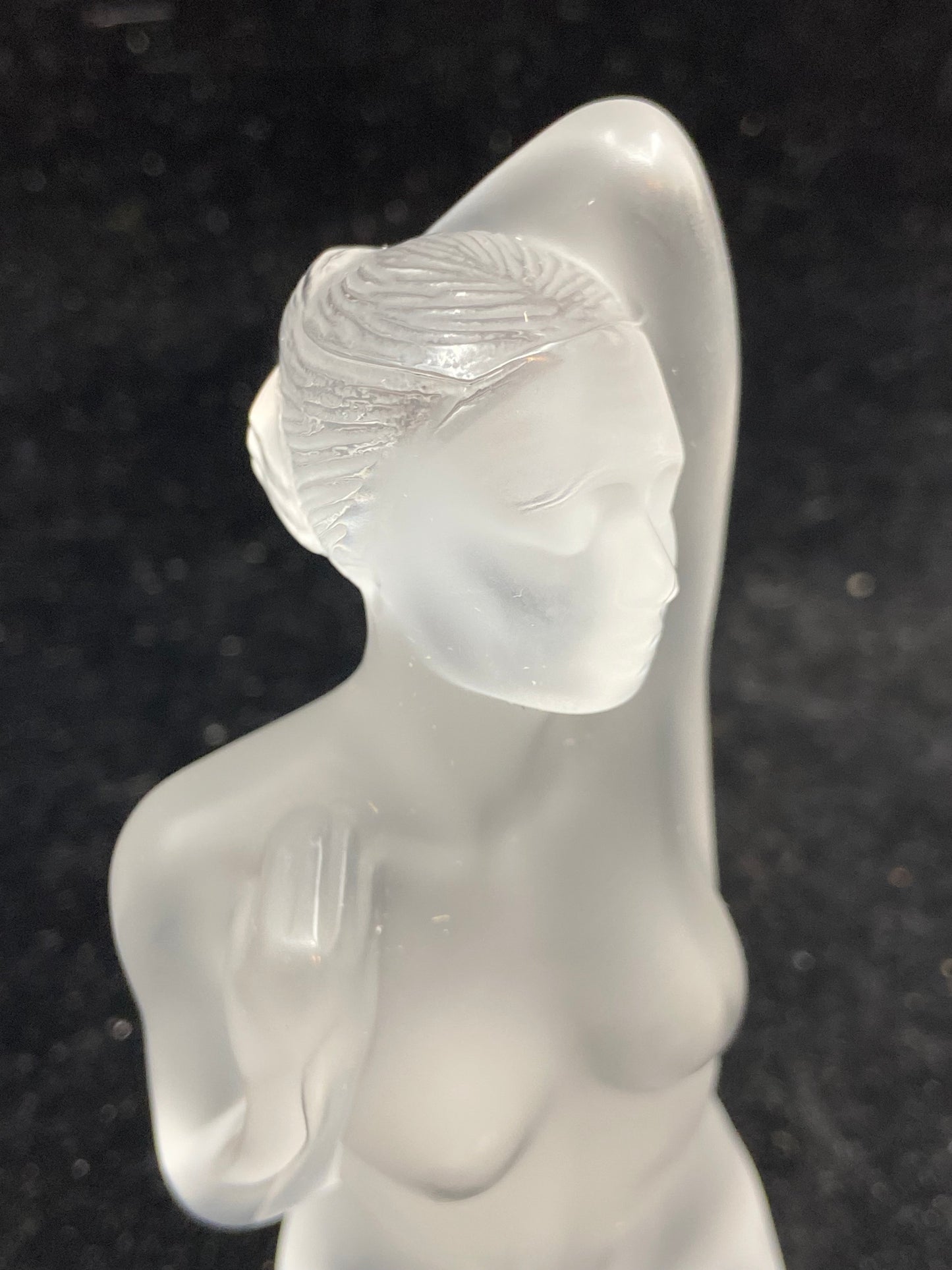 Lalique Small Nude Aphrodite (26673)