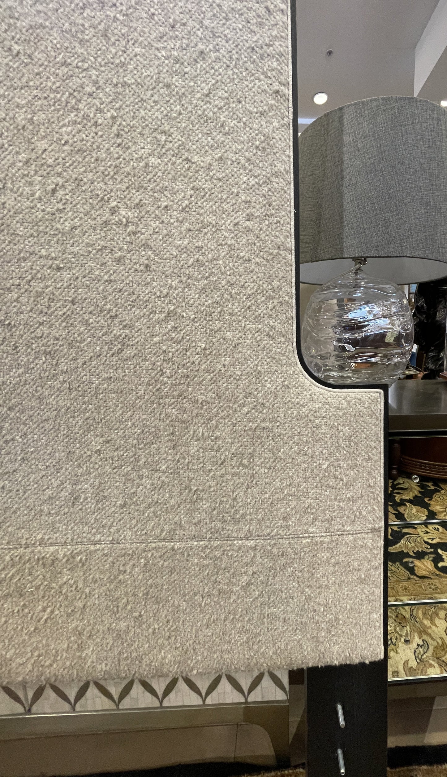 Lee Industries Boucle King Bed (01D019)