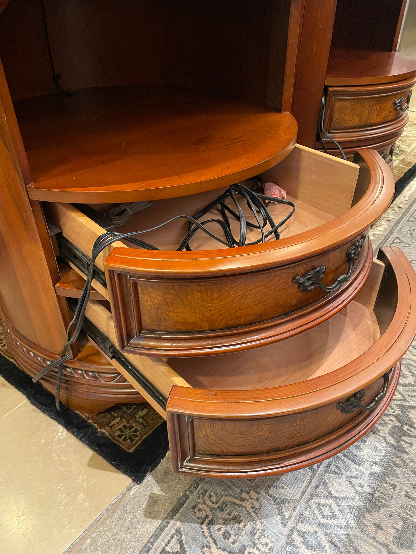 Aspenhome Round Nightstands, a pair (02U00B)