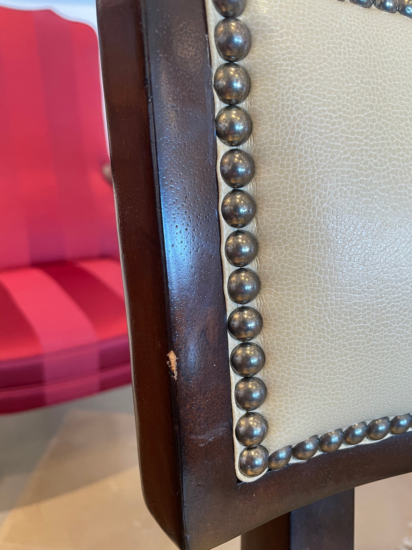 Hickory Chair Leather Dining Chair AS IS (3 Available) (0BZ01F)