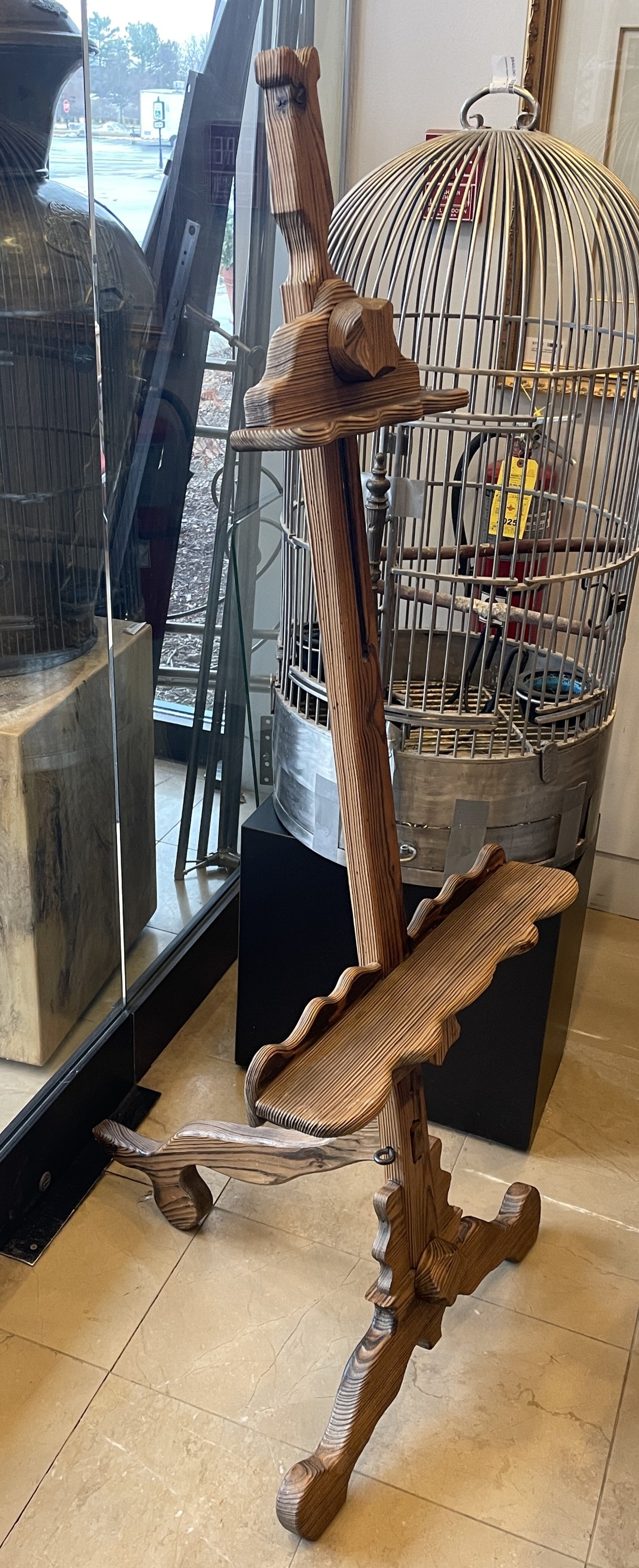 Witco Vintage Carved Wood Artist's Easel (0JW002)