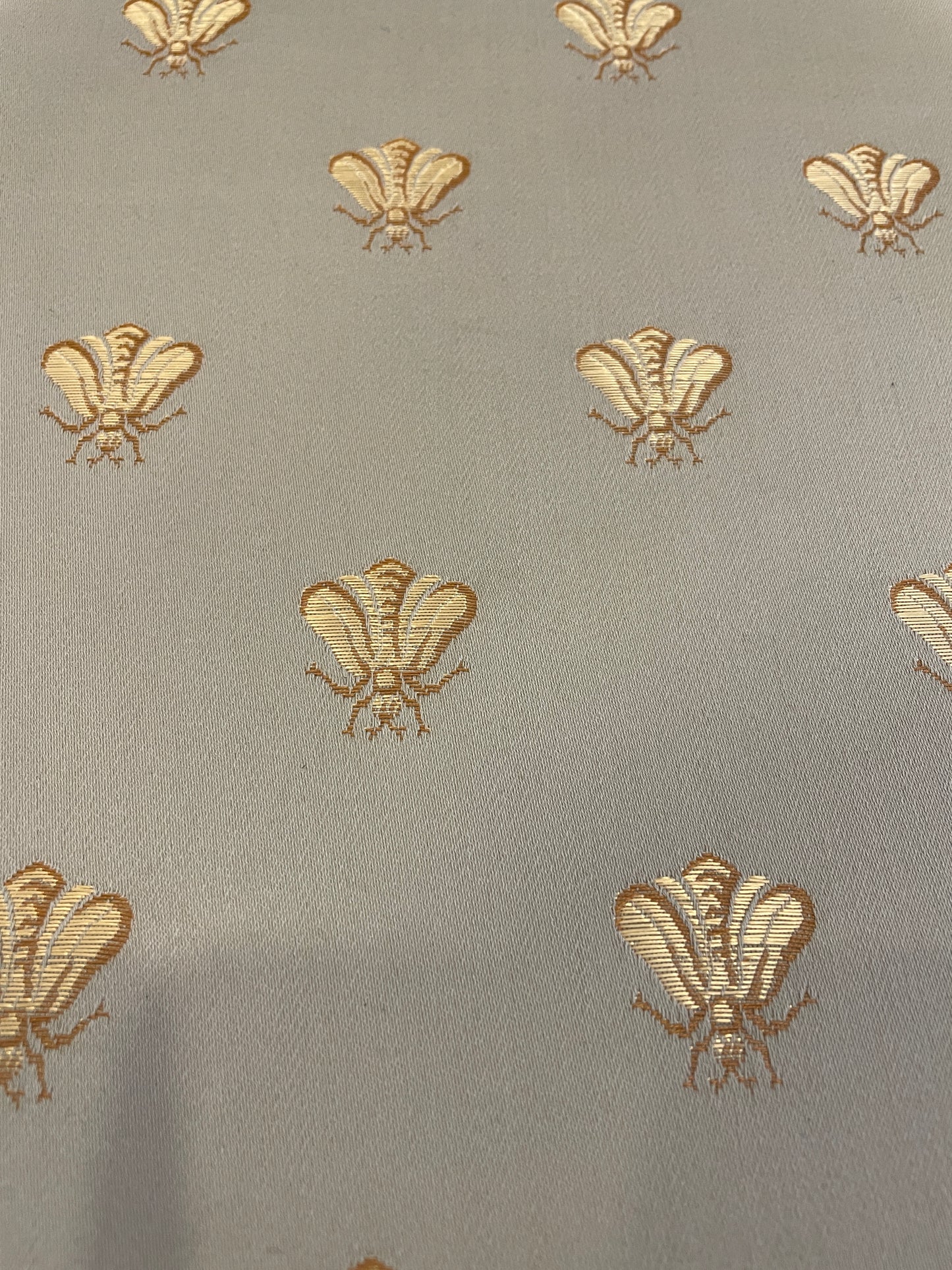 Barley Twist Leg Bench with Bumblebee Upholstery (0BZ00P)