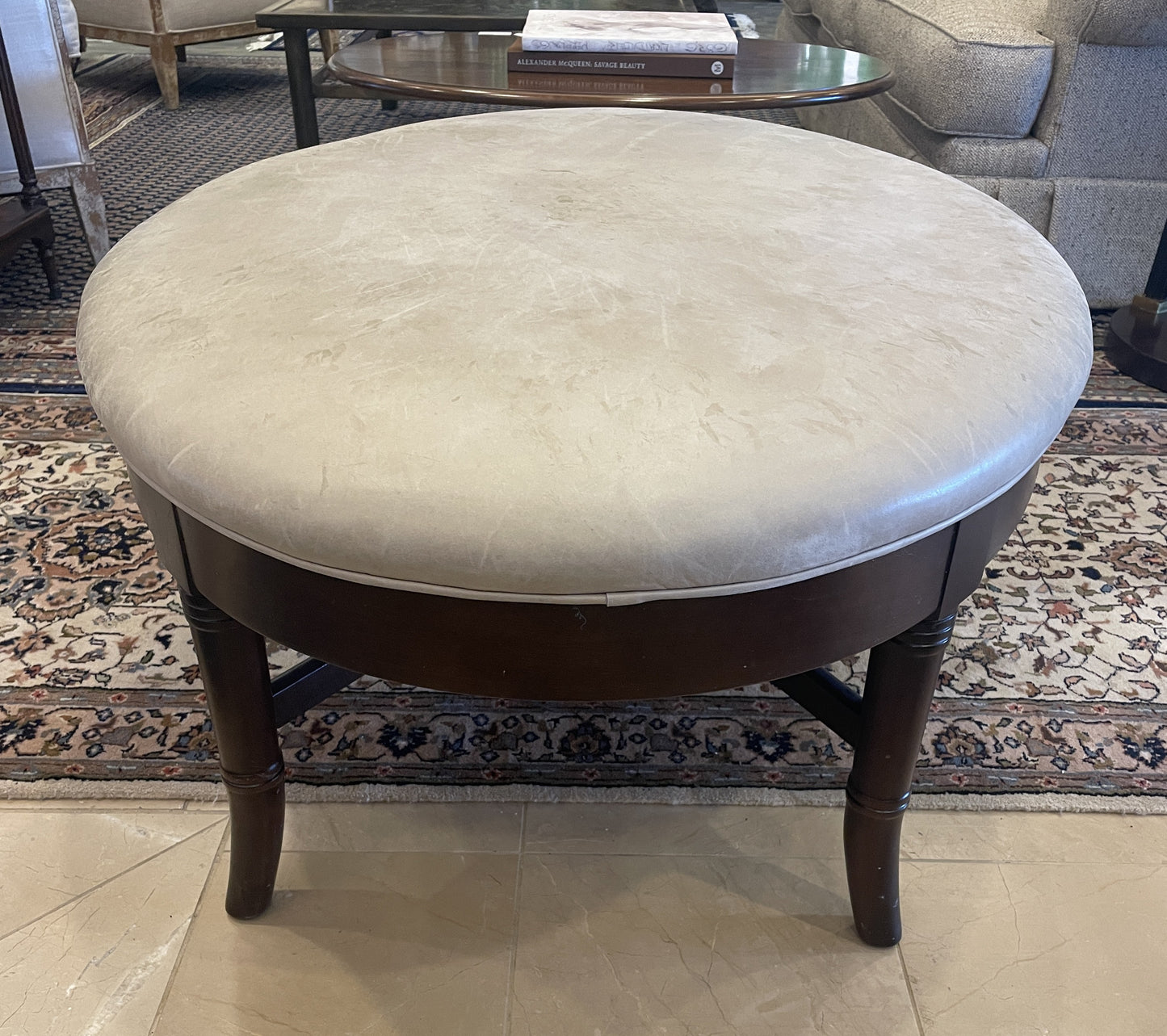 Hickory Chair Oval Leather Ottoman AS IS (0BZ019)
